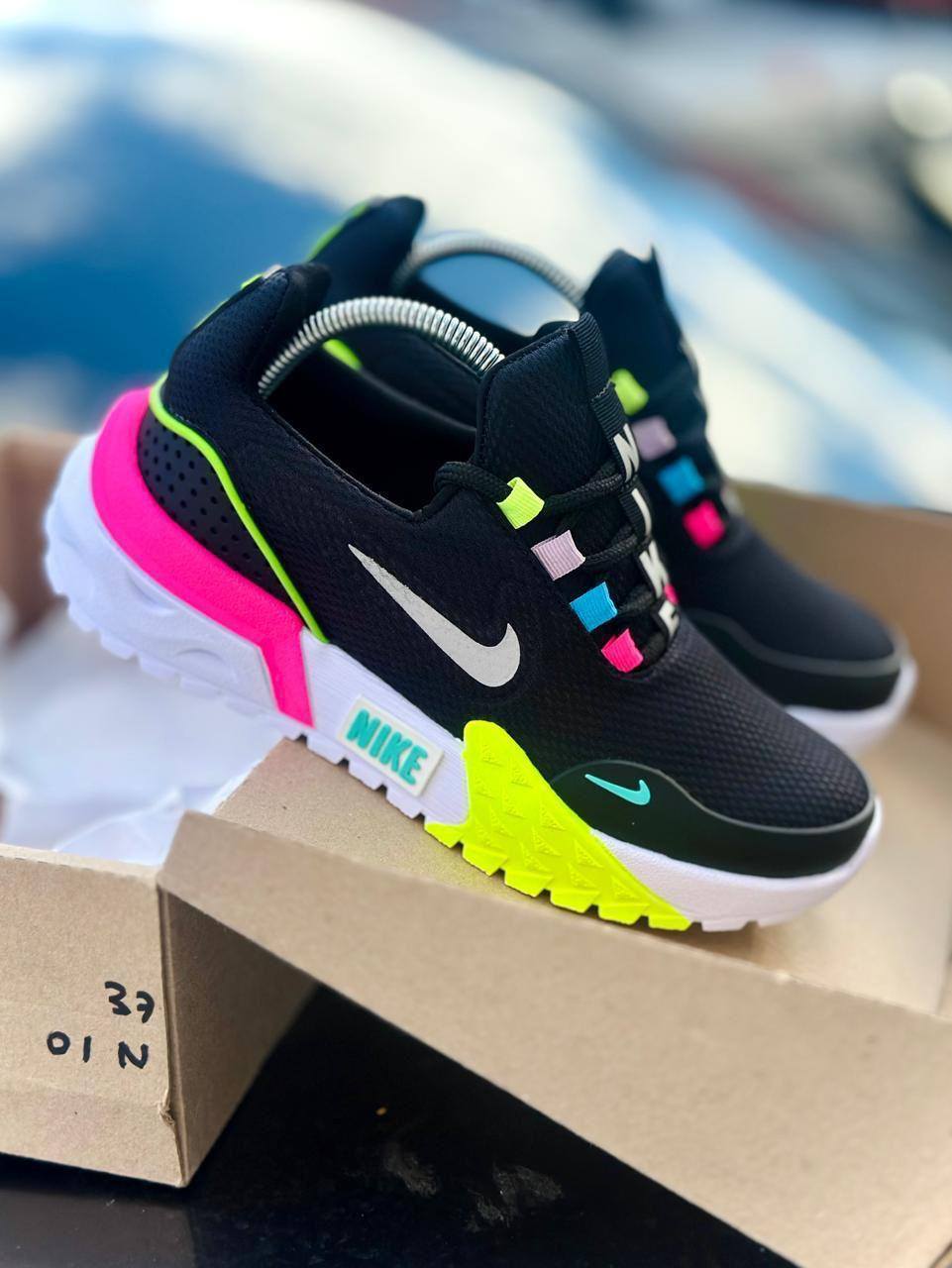 NIKE RUBBER FEMENINO